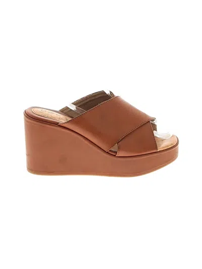 Pre-owned B.o.c. Wedges In Brown