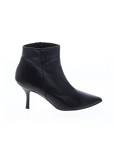 Pre-owned Boden Ankle Boots In Black