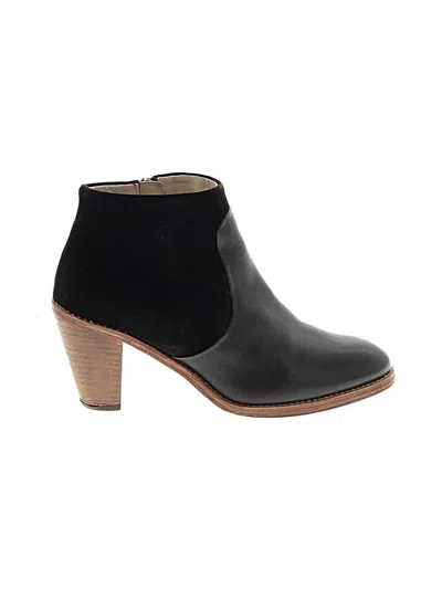 Pre-owned Boden Ankle Boots In Black