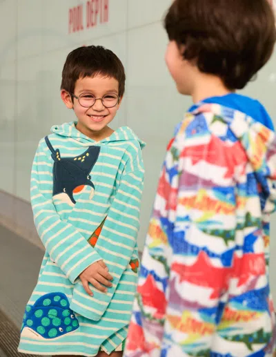 Boden Kids' Appliqué Towelling Throw On Caribbean Blue Stingray Boys  In Multi