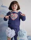 Boden Bobbie Sweatshirt Mit Applikation-steuerbordblau Herzen In Multi