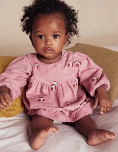 Boden Babies' Gewebtes Kleid Mit Passe-rosa Eulenstickereien In Pink