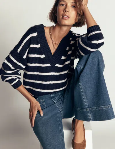 Boden Lucy Baumwollpullover Mit V-ausschnitt In Blau | Grösse Large In Blue