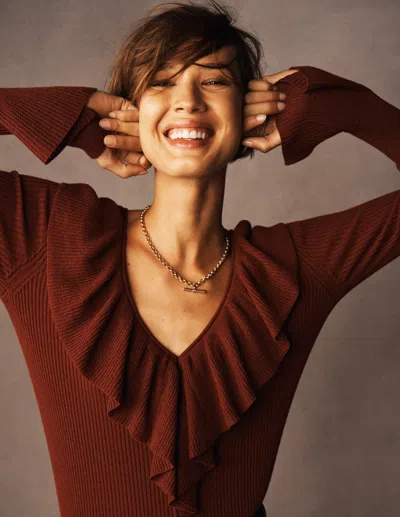 Boden Ruffled Rib Henley Sweater Chestnut  In Brown