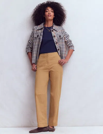 Boden Women's Barrel Leg Chino Trousers In Natural | Size 16/18 In Brown