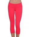 Body Glove Work It Capri Leggings In Diva In Multi