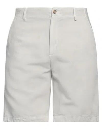 Boglioli Man Shorts & Bermuda Shorts Light Grey Size 38 Cotton, Linen