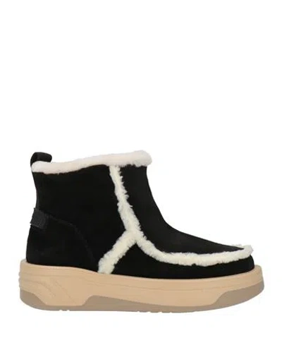 Bogner Woman Ankle Boots Black Size 9 Shearling