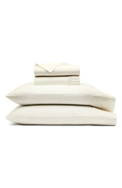 Boll & Branch Percale Hemmed Sheet Set
