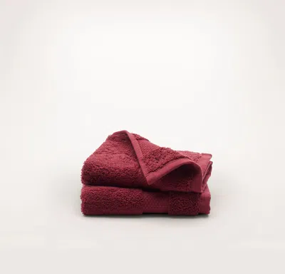 Boll & Branch Plush Washcloths (pair) In Red
