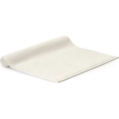 Boll & Branch Ribbed Organic Cotton Bath Mat In White