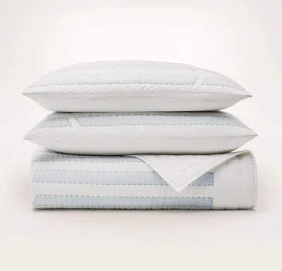 Boll & Branch Shoreline Quilt Set In Blue