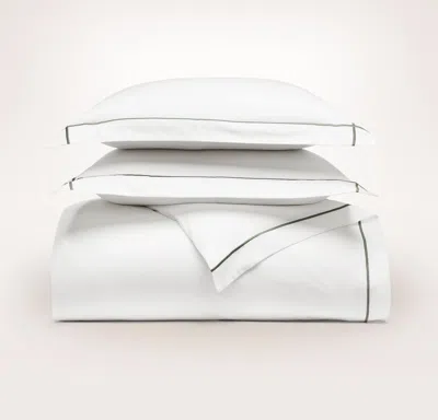 Boll & Branch Signature Embellished Duvet Set In White