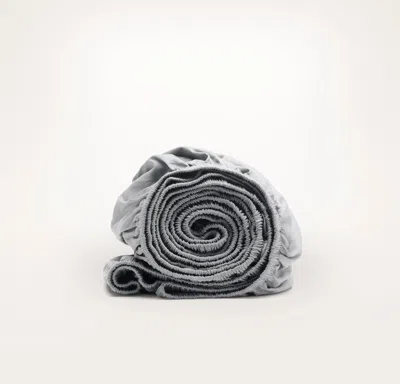 Boll & Branch Signature Fitted Sheet In Gray