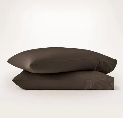 Boll & Branch Signature Hemmed Pillowcase Set In Brown