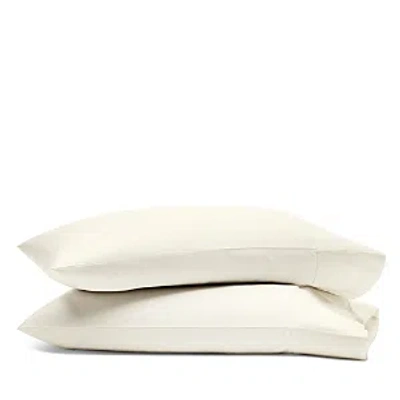 Boll & Branch Signature Organic Cotton Hemmed Pillowcase Set, Standard In Cream