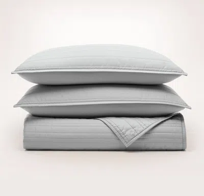 Boll & Branch Signature Stripe Quilt Set In Gray