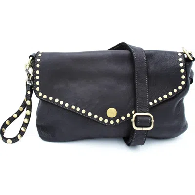 Bolsa Nova Aria Envelope Crossbody In Black