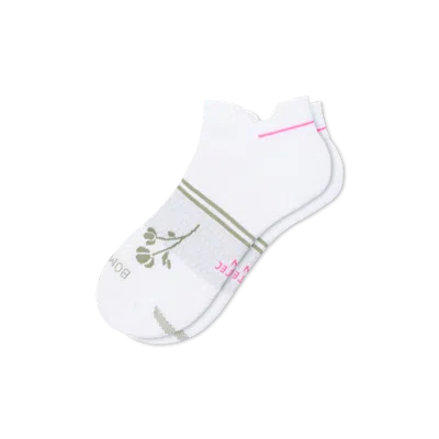 Bombas Running Ankle Socks In White