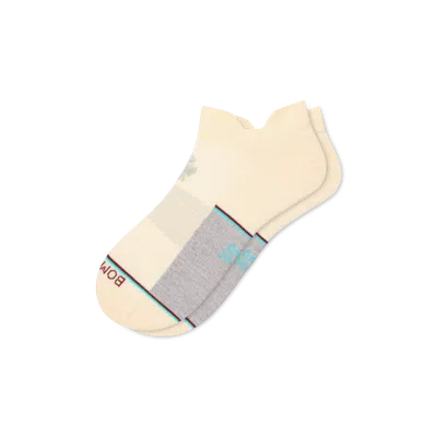 Bombas Ultralite Sport Merino Wool Blend Ankle Socks In Cotton Cloud