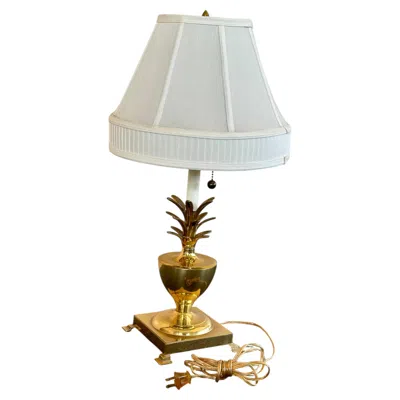Pre-owned Bombay Furniture Co. Vintage Hollywood Regency Bombay Company Brass Pineapple Table Lamp In Sand