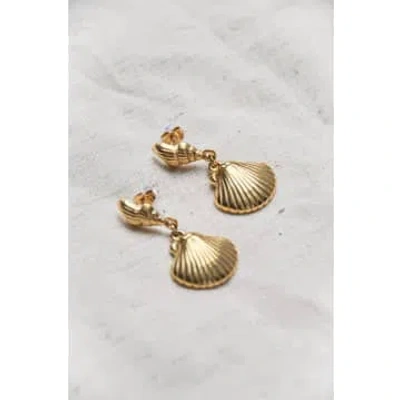 Bon Bon Fistral Gold Shell Statement Earrings