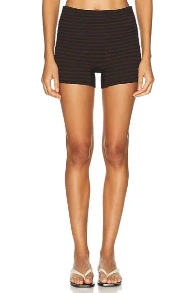 Bond Eye Dom Short In Multi