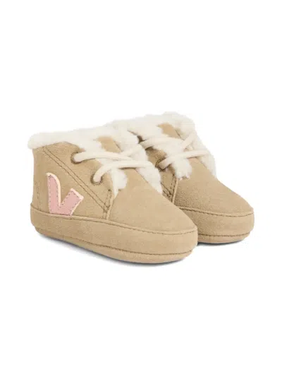 Bonpoint Babies' V-logo Lace-up Fastening Shoes In Neutral