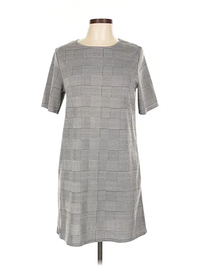Pre-owned Boohoo Casual Dress In Gray