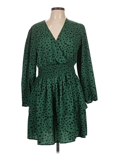 Pre-owned Boohoo Casual Dress In Green