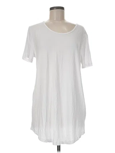 Pre-owned Boohoo Casual Dress In White