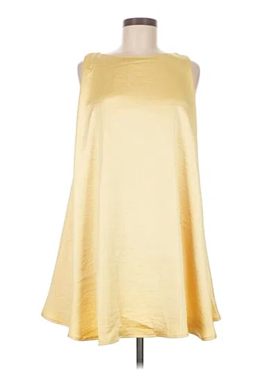 Pre-owned Boohoo Casual Dress In Yellow