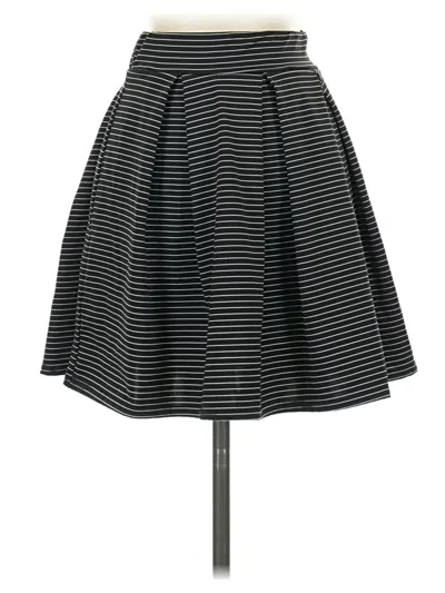 Pre-owned Boohoo Casual Skirt In Black