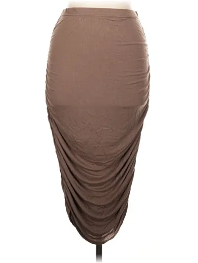 Pre-owned Boohoo Casual Skirt In Brown