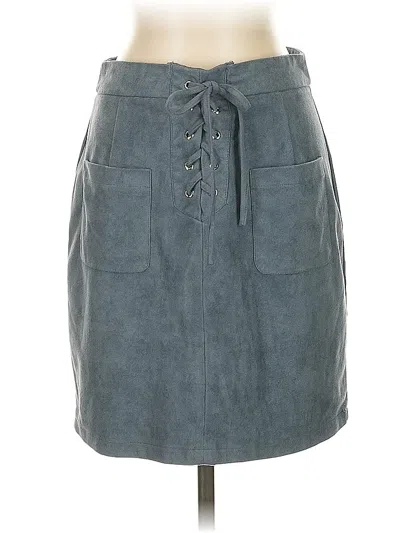 Pre-owned Boohoo Casual Skirt In Gray