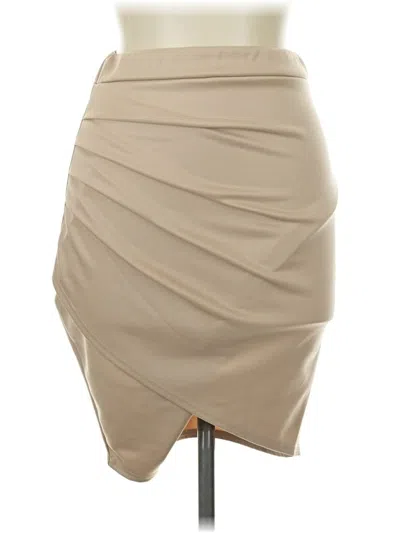 Pre-owned Boohoo Casual Skirt In Tan