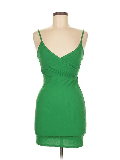 Pre-owned Boohoo Cocktail Dress In Green