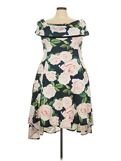 Pre-owned Boohoo Cocktail Dress In Ivory