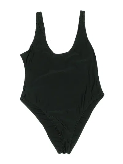 Pre-owned Boohoo One Piece Swimsuit In Black