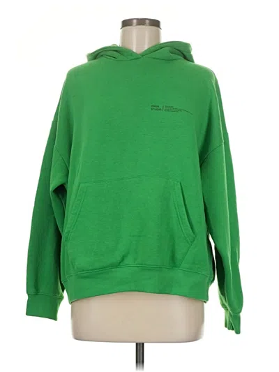 Pre-owned Boohoo Pullover Hoodie In Green