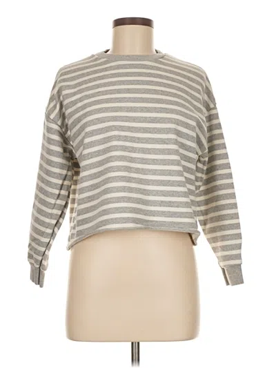 Pre-owned Boohoo Pullover Sweater In Gray