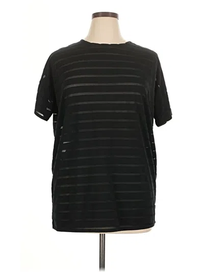 Pre-owned Boohoo Short Sleeve T-shirt In Black