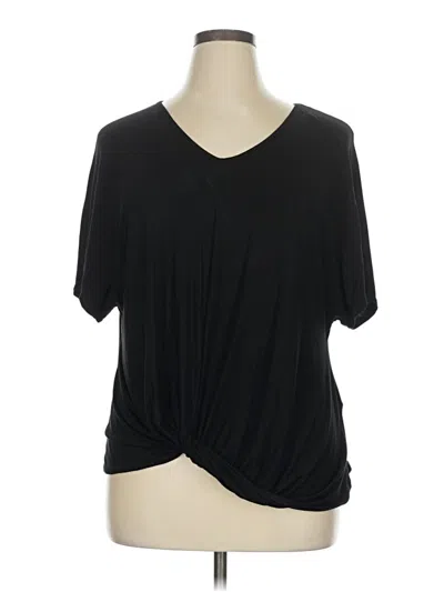 Pre-owned Boohoo Short Sleeve T-shirt In Black