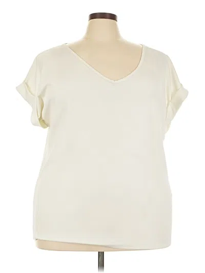 Pre-owned Boohoo Short Sleeve T-shirt In Ivory