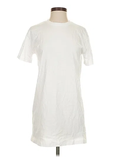 Pre-owned Boohoo Short Sleeve T-shirt In White