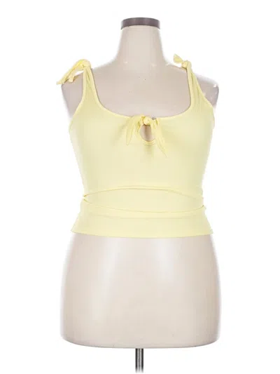 Pre-owned Boohoo Sleeveless Top Yellow Halter Neckline Tops