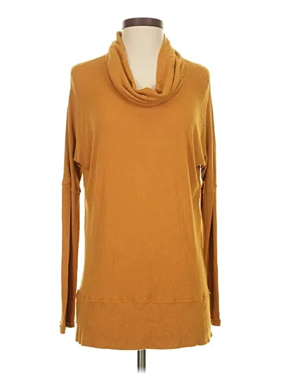 Pre-owned Bordeaux Turtleneck Sweater In Gold