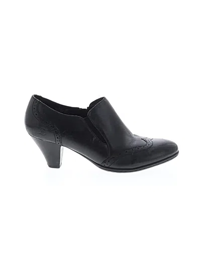 Pre-owned Born Ankle Boots In Black