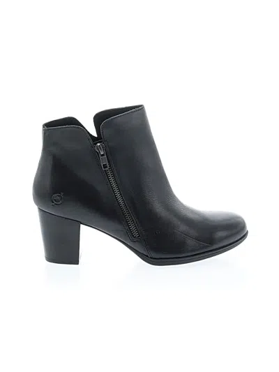 Pre-owned Born Ankle Boots In Black