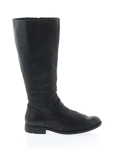 Pre-owned Born Boots In Black